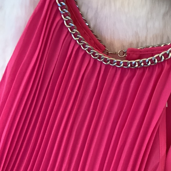 NWT Michael Kors CERISE Zebra Pleated Chain Top - Picture 5 of 8